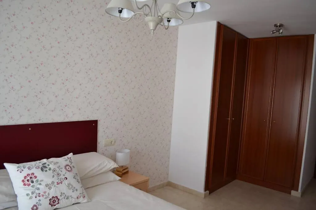 Precioso Apartamento En Primera Linea De Playa En קאלטה דה ולס דירה